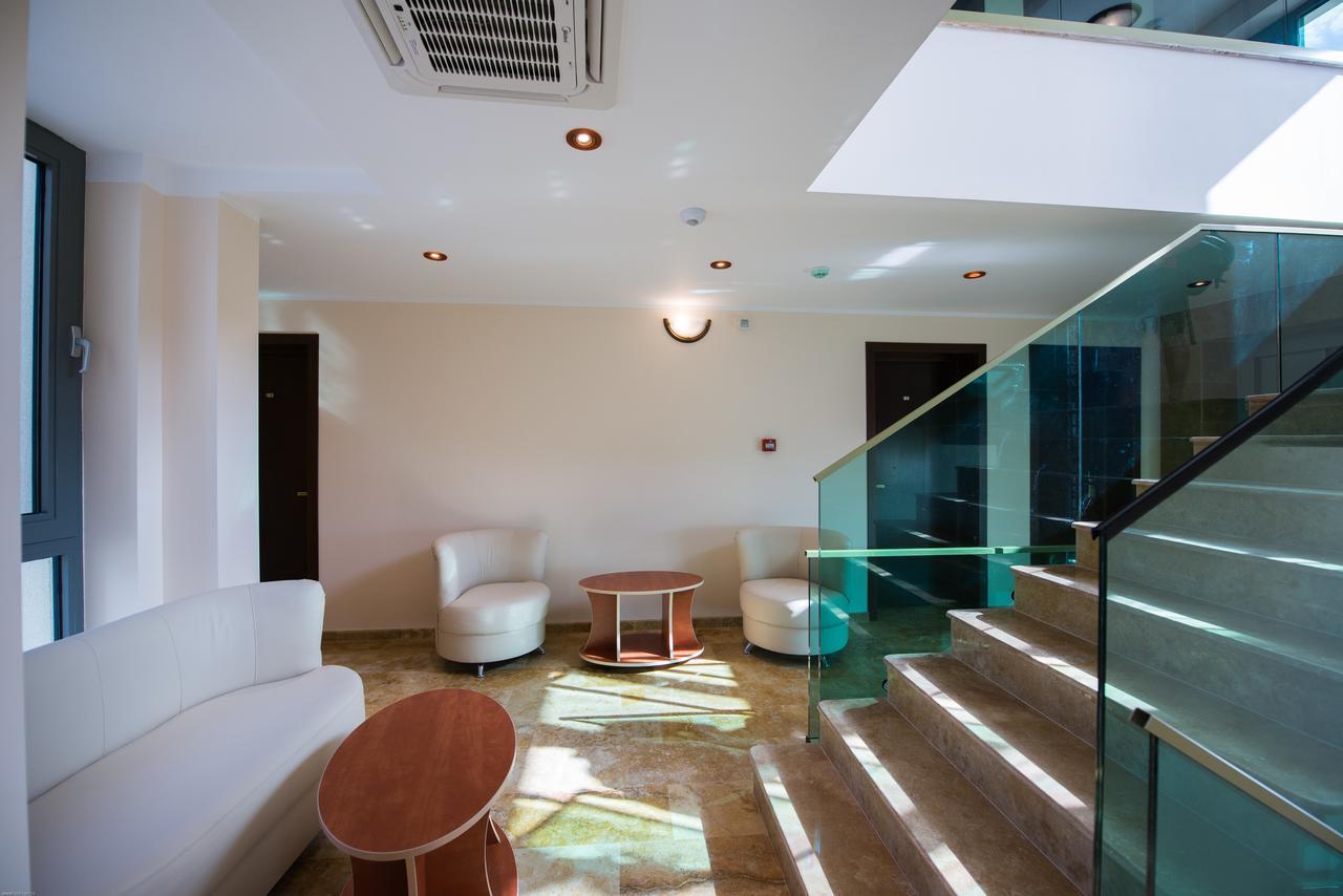 Sara Boutique Hotel - Laurette Due Mamaia Exterior foto
