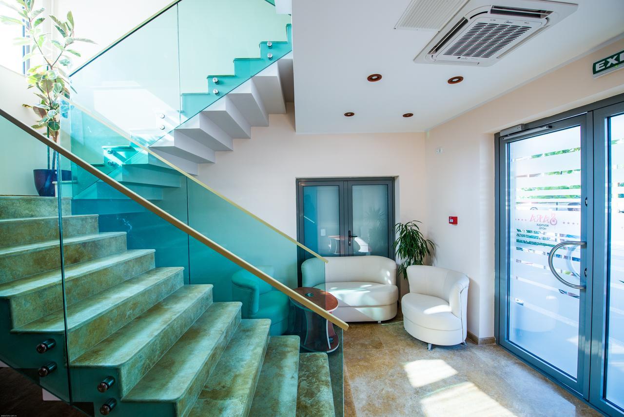 Sara Boutique Hotel - Laurette Due Mamaia Exterior foto